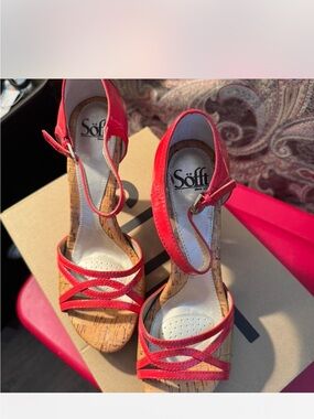 Söfft Pink Cork-Strap Heeled Sandals